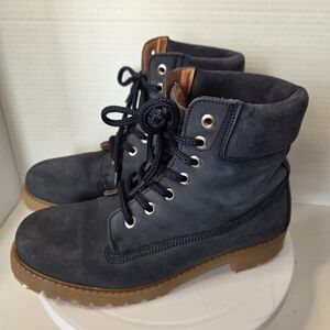 Softwalk Women's Navy Blue Lug Sole Suede Hiking Style Boots Size 8 Or 38